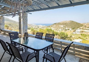 100 m² Villa ∙ 2 bedrooms ∙ 6 guests