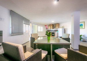 100 m² Villa ∙ 2 bedrooms ∙ 4 guests