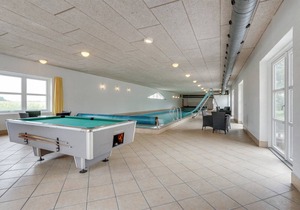 1000 m² House ∙ 12 bedrooms ∙ 24 guests