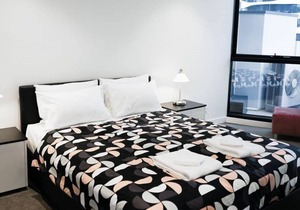 1005 2 bedroom + 2 bathroom Apt with the balcony in CBD