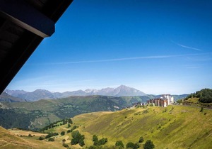 100m from resort center, 1st floor, parking, tv, ski locker, 44m², Peyragudes