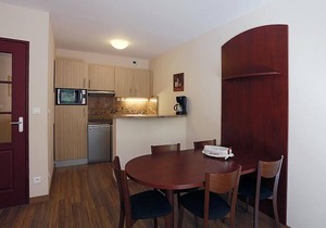 100m from ski slopes, 1st floor, parking, tv, ski locker, 41m², Peyragudes