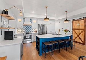 101 | Luxury | Downtown Sister Bay