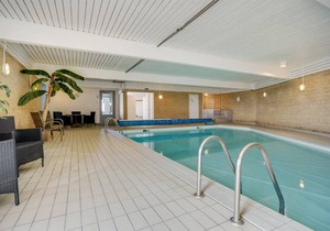 1010 m² House ∙ 16 bedrooms ∙ 32 guests