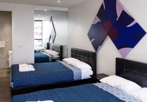 1013 Twin Bed CBD Modern Cosmol Suite Panoramic Views