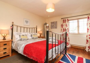 105 m² Cottage ∙ 2 bedrooms ∙ 4 guests