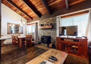 107 m² Condo ∙ 2 bedrooms ∙ 8 guests