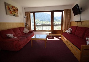 10m from ski slopes, 2nd floor, view lake, balcony, tv, ski locker, 53m², Tignes