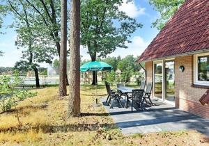 110 m² Bungalow ∙ 4 bedrooms ∙ 8 guests