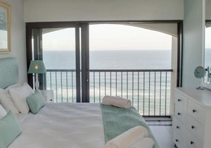 1104 The Bermudas - by Stay in Umhlanga