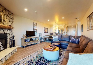 112 m² Condo ∙ 2 bedrooms ∙ 6 guests