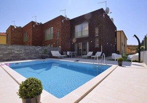 120 m² House ∙ 2 bedrooms ∙ 6 guests