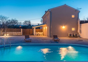 120 m² Villa ∙ 3 bedrooms ∙ 8 guests
