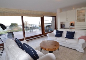 123 m² Apartment ∙ 2 bedrooms ∙ 4 guests