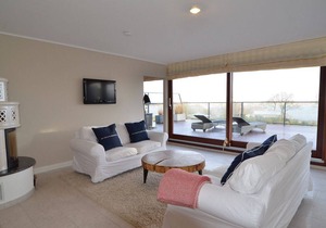 123 m² Apartment ∙ 2 bedrooms ∙ 4 guests