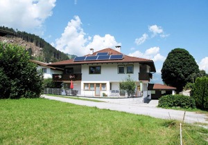 127 m² Apartment ∙ 4 bedrooms ∙ 9 guests