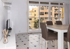 130 m² Apartment ∙ 4 bedrooms ∙ 6 guests