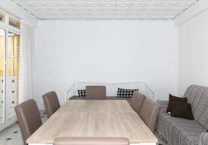 130 m² Apartment ∙ 4 bedrooms ∙ 6 guests