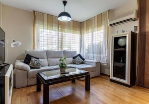 140 m² House ∙ 4 bedrooms ∙ 4 guests