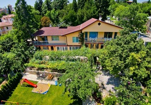 140 m² Villa ∙ 3 bedrooms ∙ 8 guests
