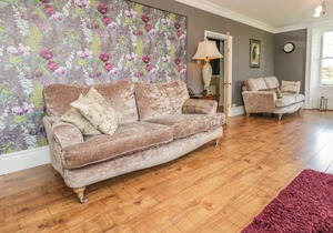 145 m² Cottage ∙ 4 bedrooms ∙ 6 guests