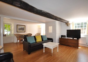 145 m² Cottage ∙ 4 bedrooms ∙ 8 guests