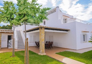 150 m² Villa ∙ 4 bedrooms ∙ 8 guests