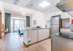 151 Residences 1 BR Apt 711 Jumeirah Garden City Shkh Zayed