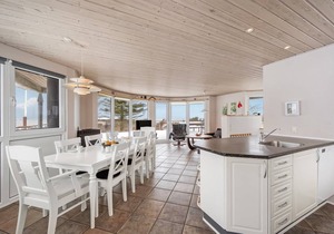 155 m² House ∙ 4 bedrooms ∙ 8 guests