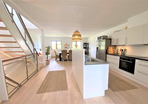 156 m² Apartment ∙ 3 bedrooms ∙ 6 guests