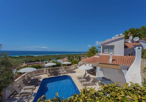 1598 m² Villa ∙ 5 bedrooms ∙ 12 guests