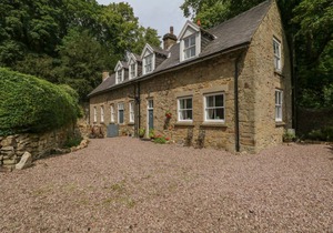 160 m² Cottage ∙ 5 bedrooms ∙ 10 guests
