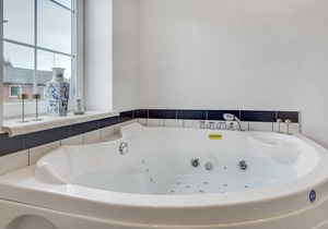 178 m² House ∙ 4 bedrooms ∙ 10 guests