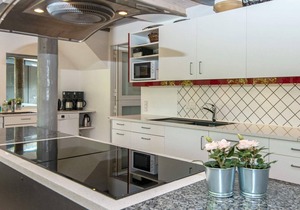 18 person holiday home in Fårvang