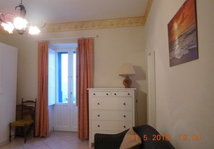 1st Floor Apartment With Stunning Sea Views Sleeps 5.