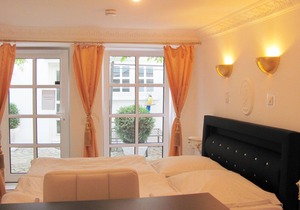 2 | Accommodation - Apartment Storchenfärbe