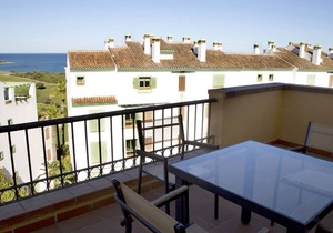 2 bedroom apartment with garden block 2 (Apartment 4)