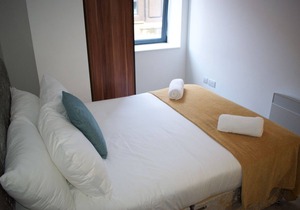 2 Bed Central Sheffield Apartment