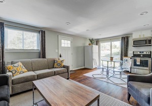 2-Bed Duplex Near 3 KU! 29