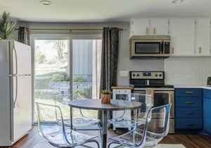 2-Bed Duplex Near 3 KU! 29