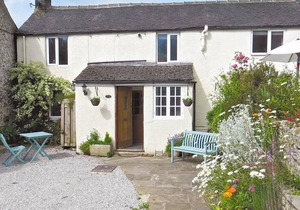 2 bedroom accommodation in Youlgreave near Bakewell