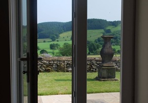 2 bedroom accommodation in Youlgreave near Bakewell