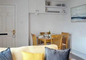 2 bedroom accommodation in Gatehouse of Fleet