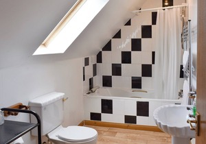 2 bedroom accommodation in Alness, near Invergordon