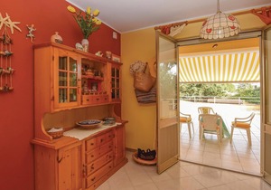 2 bedroom accommodation in Fontane Bianche