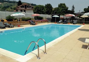 2 bedroom accommodation in Cisterna d Asti AT