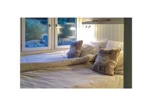 2 bedroom accommodation in Beddingestrand