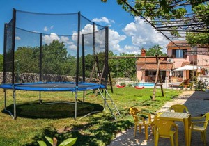2 bedroom accommodation in Marcana