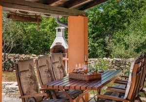 2 bedroom accommodation in Marcana