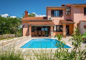 2 bedroom accommodation in Marcana